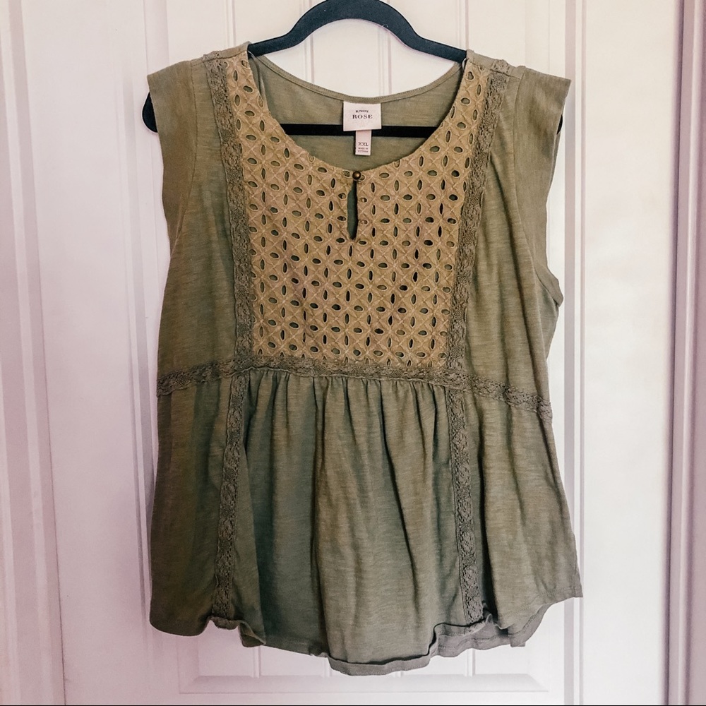 Cap sleeve top